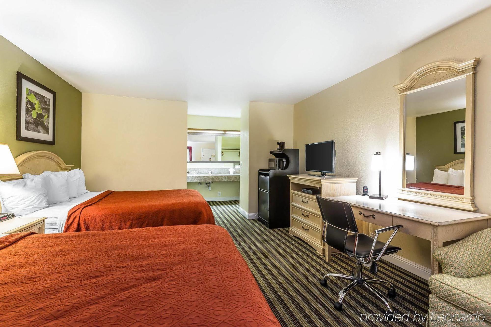 Quality Motel 3*